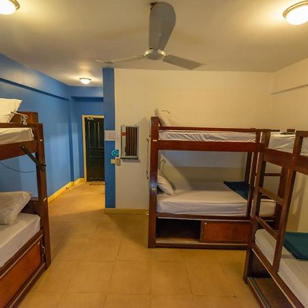 Gz Plan B Hostel シェムリアップ エクステリア 写真