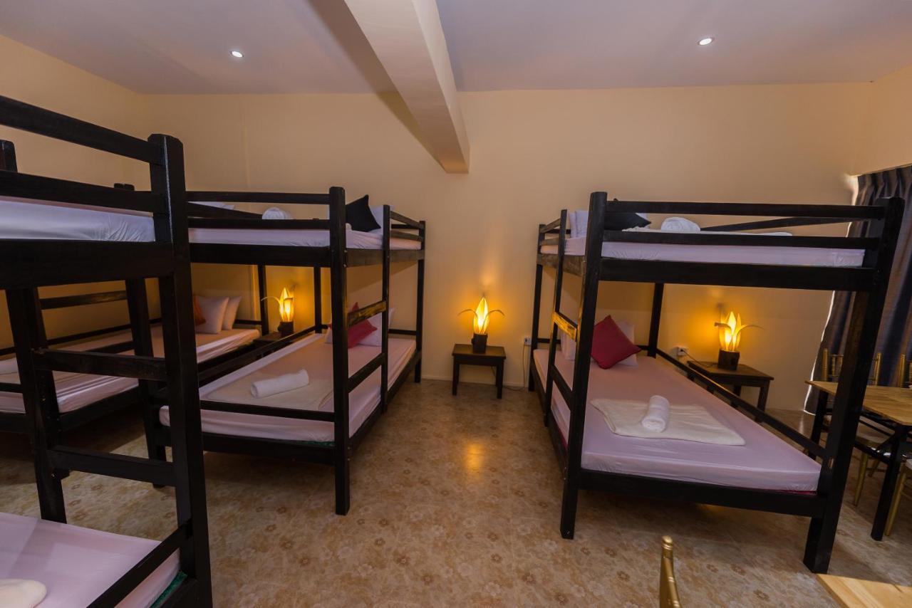 Gz Plan B Hostel シェムリアップ エクステリア 写真