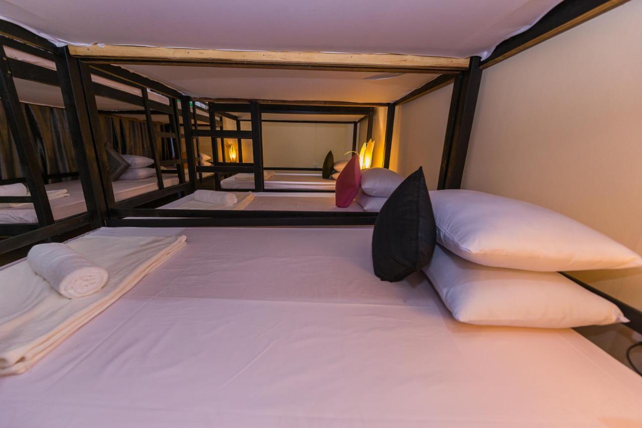 Gz Plan B Hostel シェムリアップ エクステリア 写真