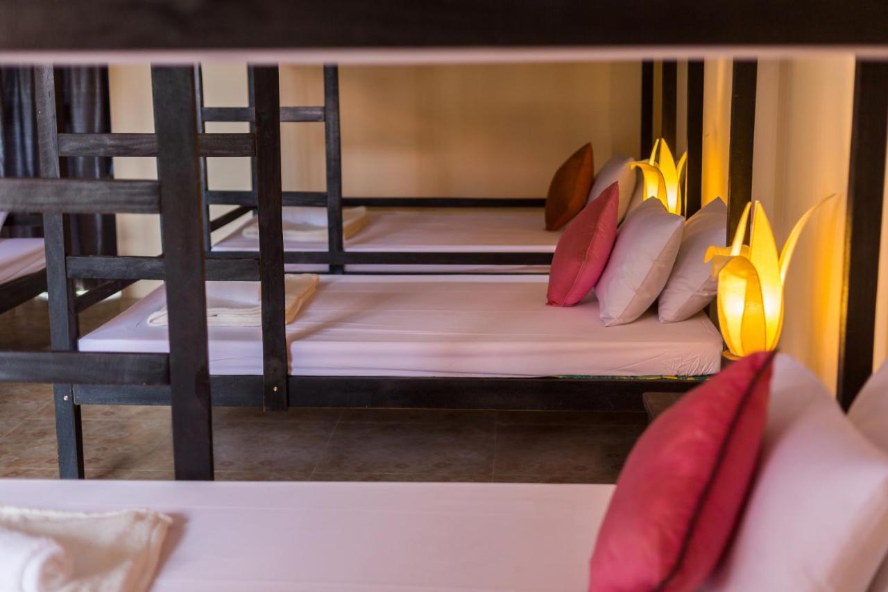 Gz Plan B Hostel シェムリアップ エクステリア 写真